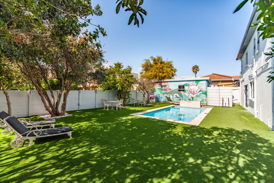 8 Bedroom Property for Sale in Milnerton Ridge Western Cape